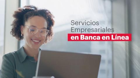Persona utilizando Paguelo Costa Rica