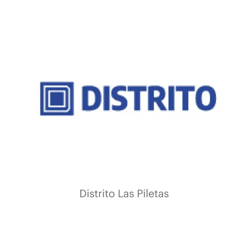 Distrito Las Piletas, comercio afiliado al servicio Compass El Salvador para entrar y salir de estacionamiento sin filas, tiquetes ni efectivo
