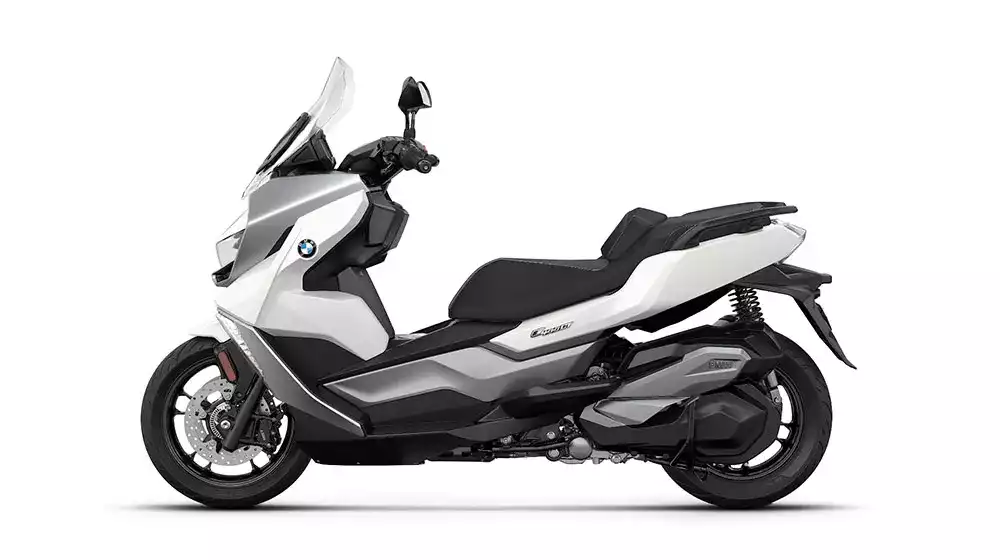 gt-img1-C400-GT-bmw-bavariamotors-autoexpo-141021 