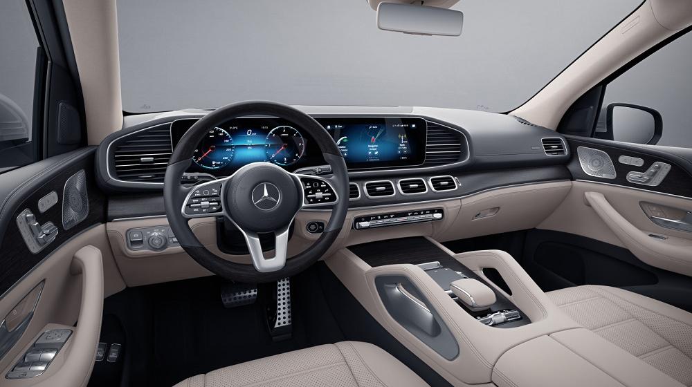 Mercedes AutoExpo Virtual BAC Credomatic