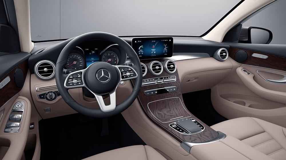 Mercedes AutoExpo Virtual BAC Credomatic