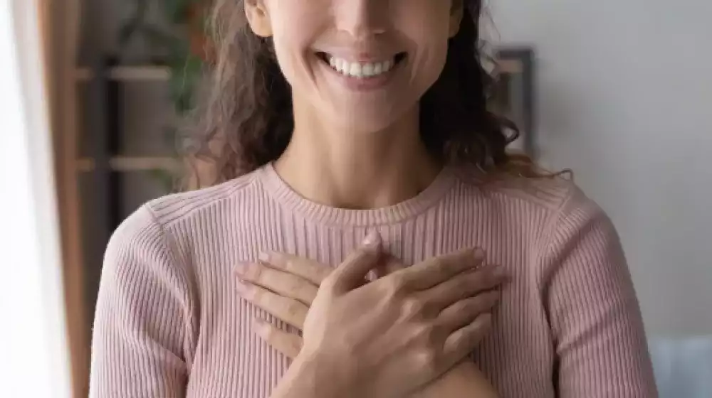 Banner Video Mujeres+ Tanatologia