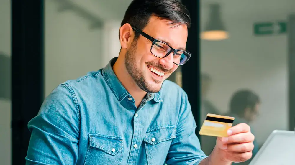 Adquiere tu tarjeta de crédito