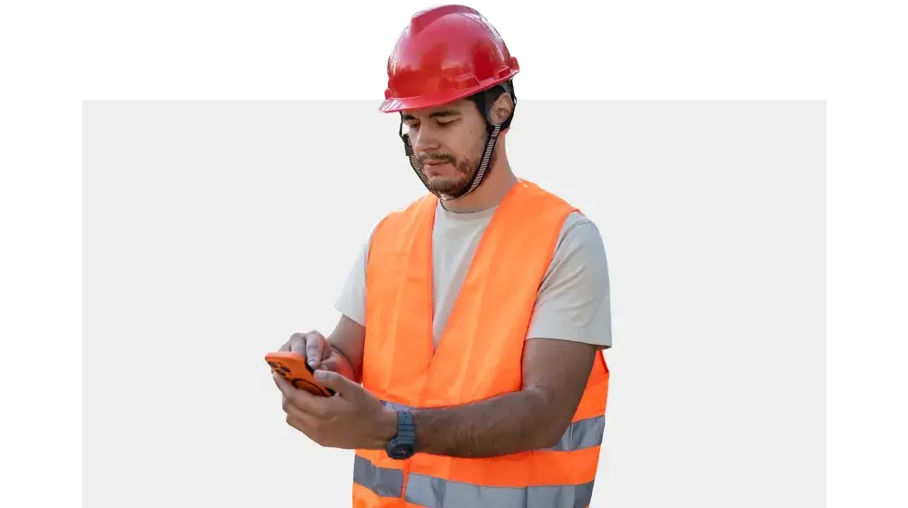 Persona realizando una transferencia de fondos desde su cuenta planilla con BAC Honduras