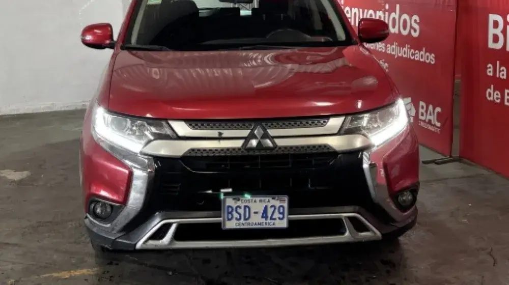Fotografía 1 de BSD429 Mitsubishi Oulander 2019