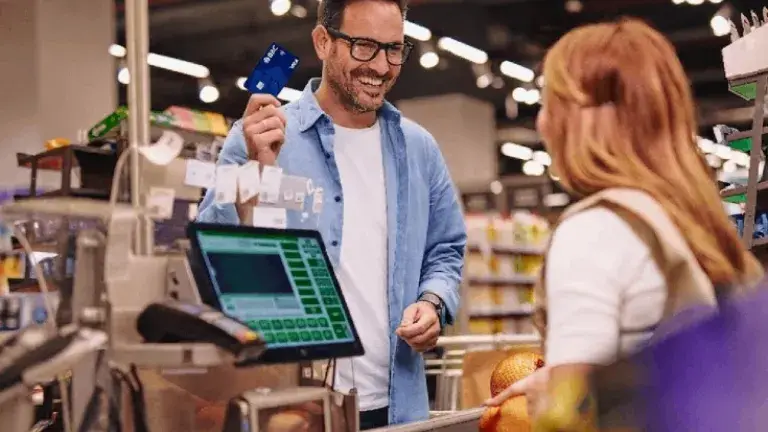 Pago de tarjetas en comercios