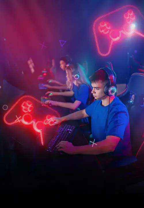 Jovenes gamer en torneo de gaming